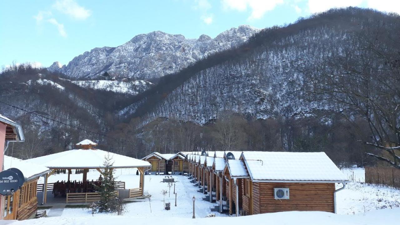 Juzni Vetar Hotel Trnski Odorovci Exterior photo